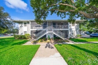 Building Photo - 700 E Airport Blvd