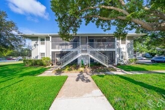 Building Photo - 700 E Airport Blvd