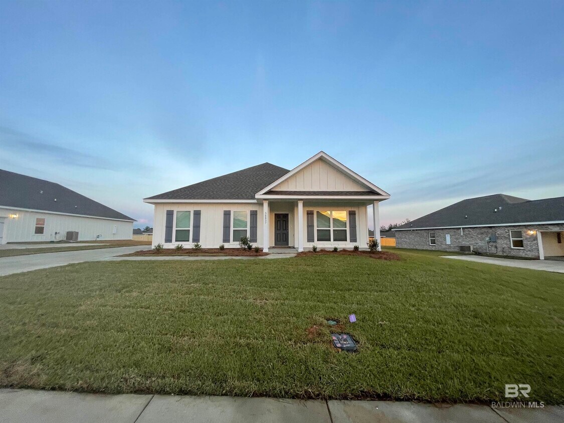 Foto principal - 30837 Semper Dr