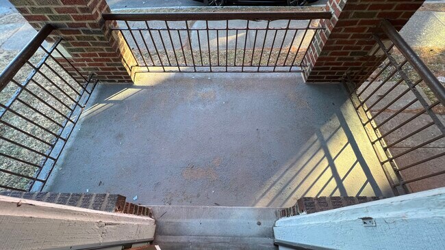 Balcony - 3507 Ohio Ave