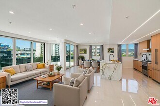 Building Photo - 1414 S Beverly Dr