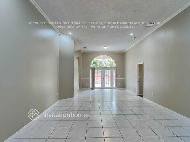 Foto del edificio - 9155 SW 166th Pl