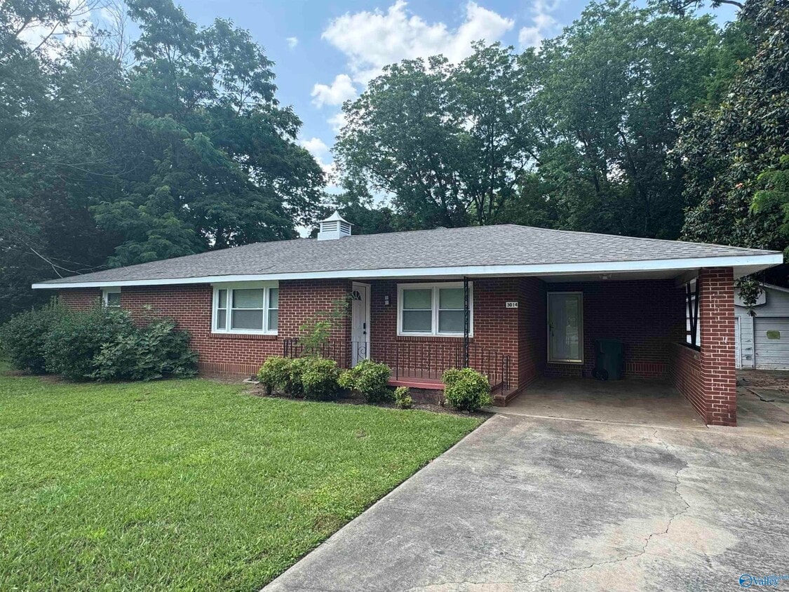Foto principal - 3014 Winchester Rd NW