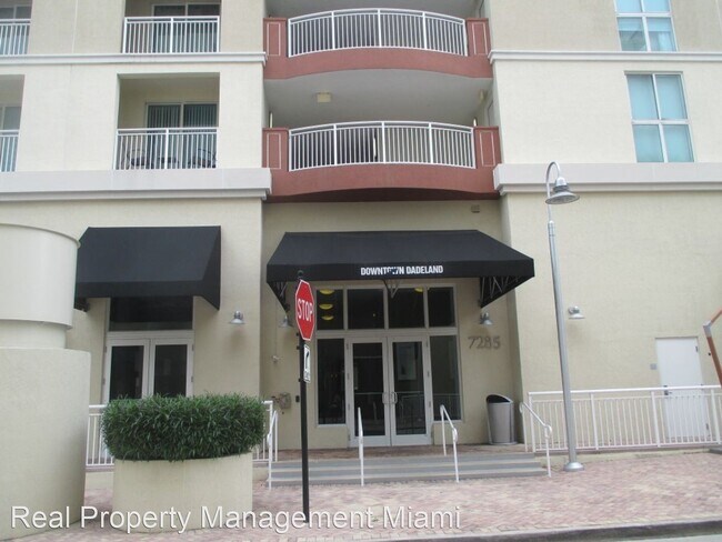 Foto del edificio - 1 br, 1 bath House - 7285 SW 90 ST Unit D209