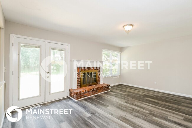 Building Photo - 470 Chelsea Dr