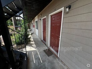 Building Photo - 1309 Hudson Ave