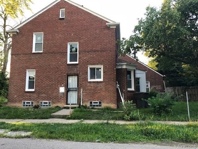 Building Photo - 16500 Lindsay St