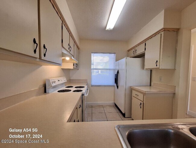 Foto del edificio - 203 Olmstead Dr