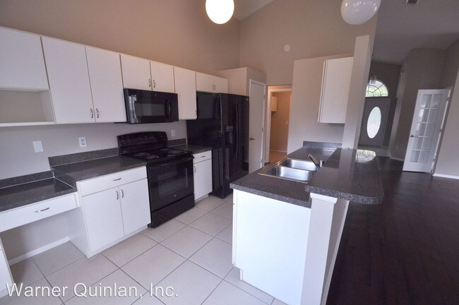 Foto del edificio - 1336 Woodfield Oaks Dr