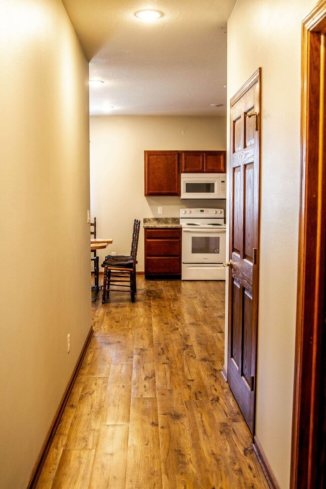 Foto del edificio - 613 Sheldon St