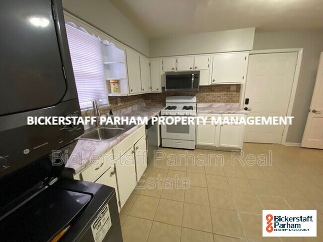 Building Photo - 4152 Bellamy Street