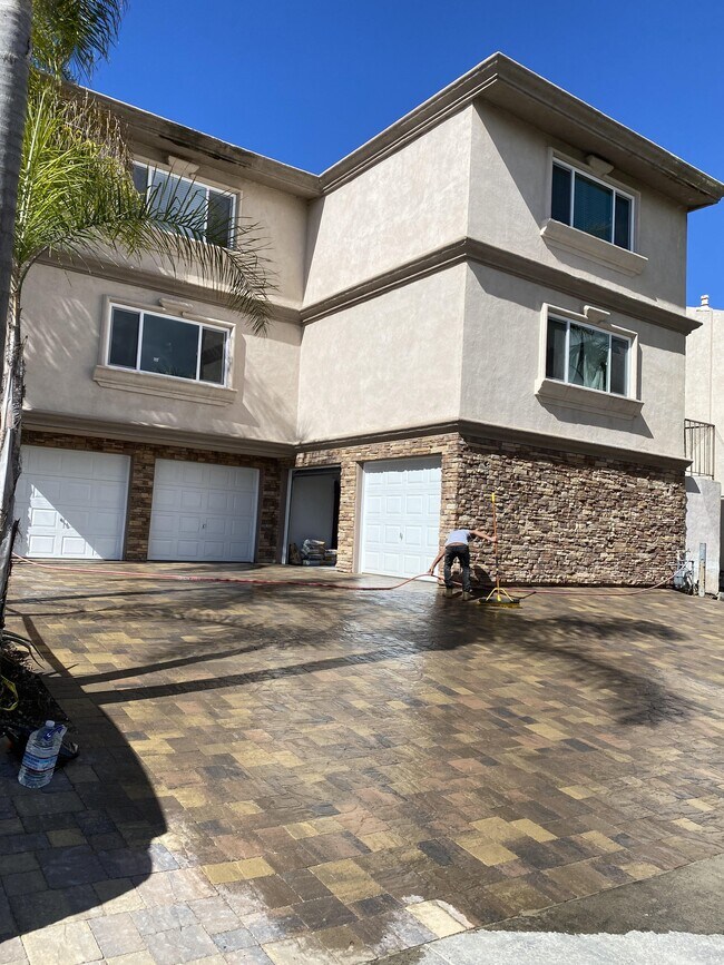 Building Photo - 33751 El Encanto Ave