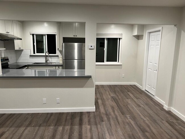 Dinning Room - 36954 Olive St