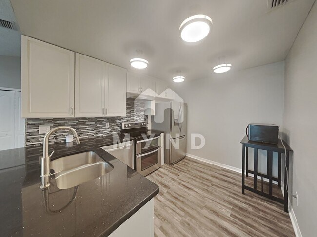 Foto del edificio - 4402 Venice Dr