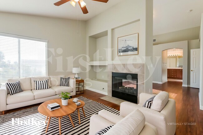 Building Photo - 655 Corona Run Ave