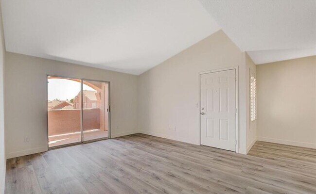 Foto del edificio - MODERN 1 BED 1 BATH CONDO AT COPPER SANDS!