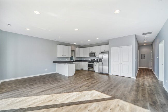 Foto del edificio - 3644 N Harlem Ave
