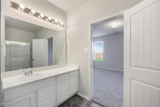 Building Photo - 5949 Hopkins Dr
