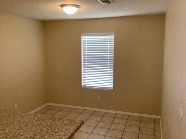 Foto del edificio - 7415 Winslow Pl NW
