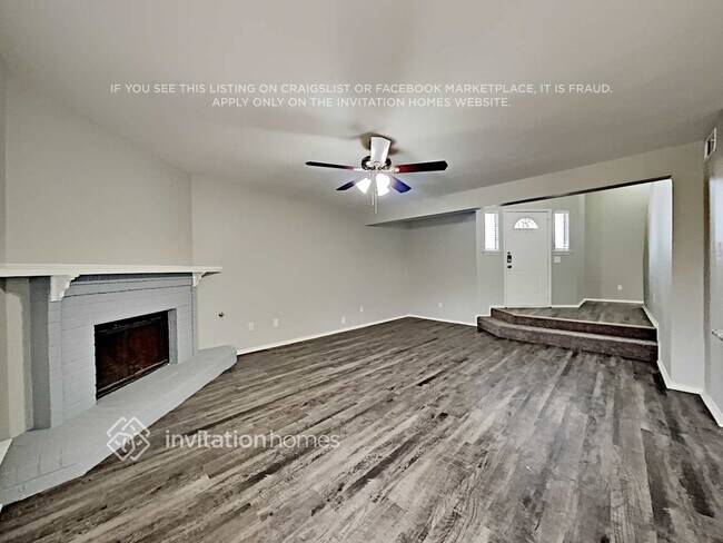 Building Photo - 649 Lake Bluff Dr