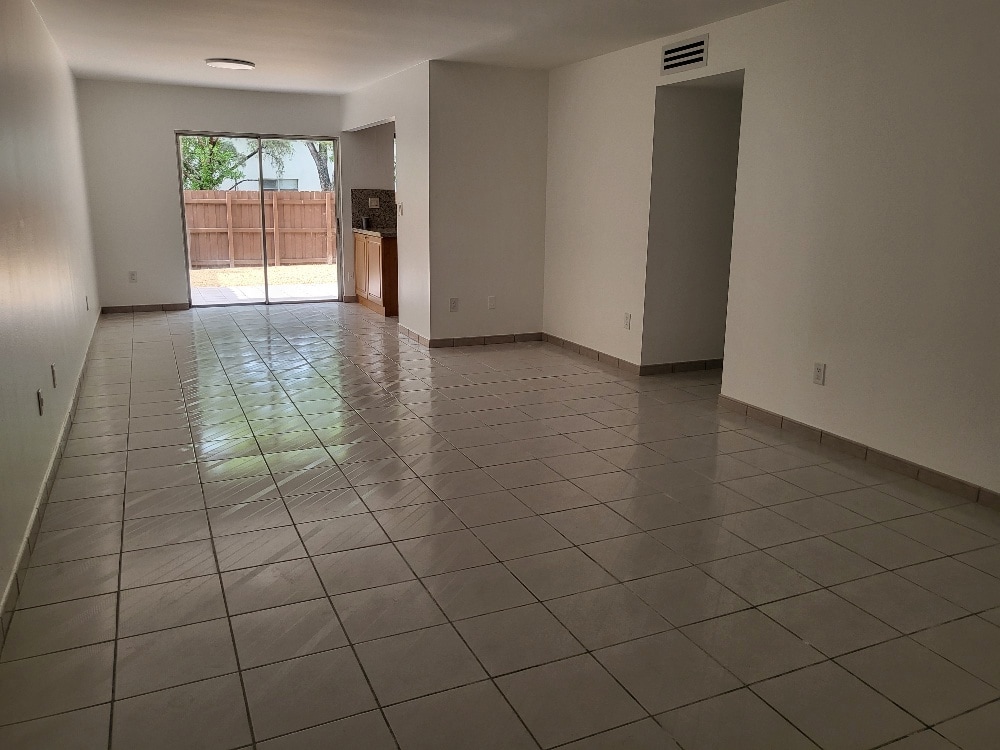 Photo - 10851 SW 2nd St (Miami, FL)