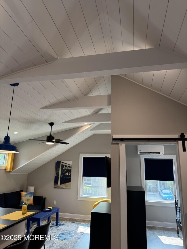 Foto del edificio - 1209 Langford St