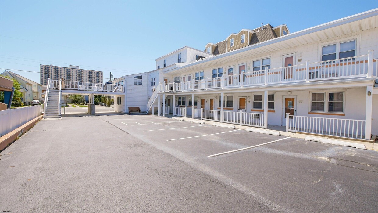 9609 Ventnor Ave Unit B5, Margate City, NJ 08402 Condo for Rent in