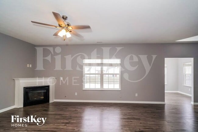 Building Photo - 3441 Enclave Crossing