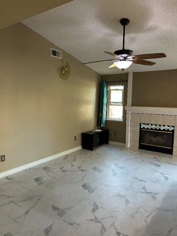 Foto del edificio - 9110 Sonoma Way