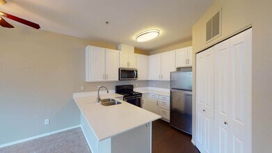 Interior Photo - Hearthstone at Merrill Creek