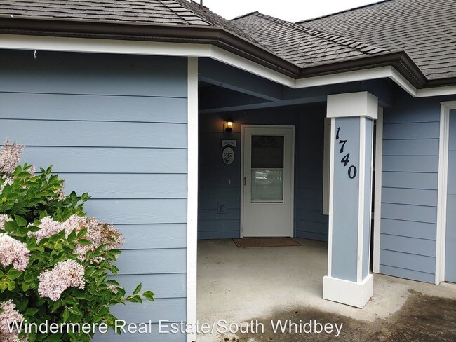 Building Photo - 2 br, 2 bath House - 1740 Alliance Ave. #15