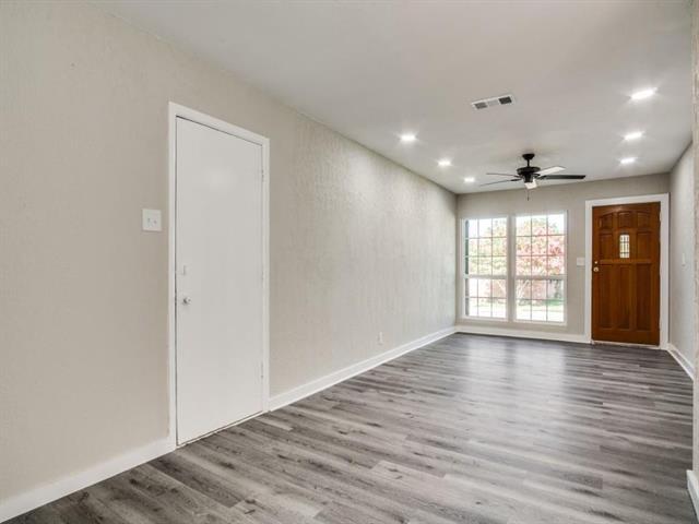 Foto del edificio - 3012 Crouch St