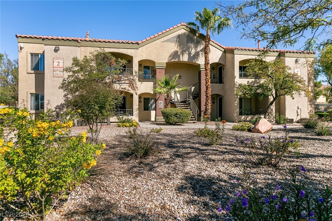 Primary Photo - 7885 W Flamingo Rd