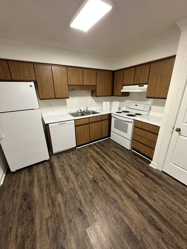 Foto del edificio - 2 Bedroom 2 Bathroom Condo!