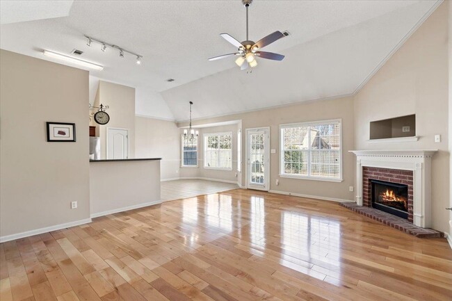 Building Photo - 9294 S Fairmont Cir