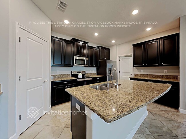 Foto del edificio - 13928 Snowy Plover Ln
