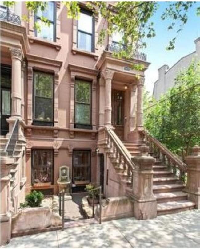 Building Photo - 1987 Madison Ave
