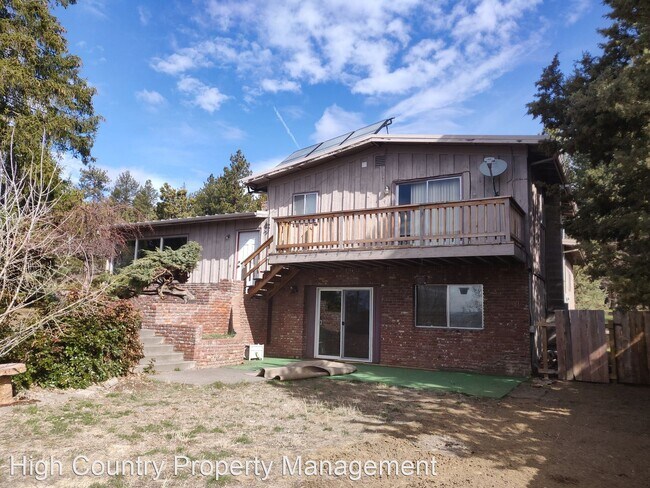 Foto del edificio - 6 br, 2 bath House - 953 NW Saginaw