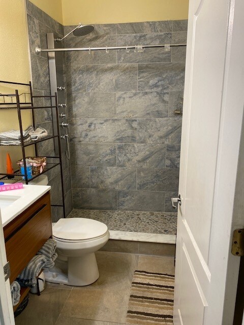 Foto del edificio - 2350 Florinda St