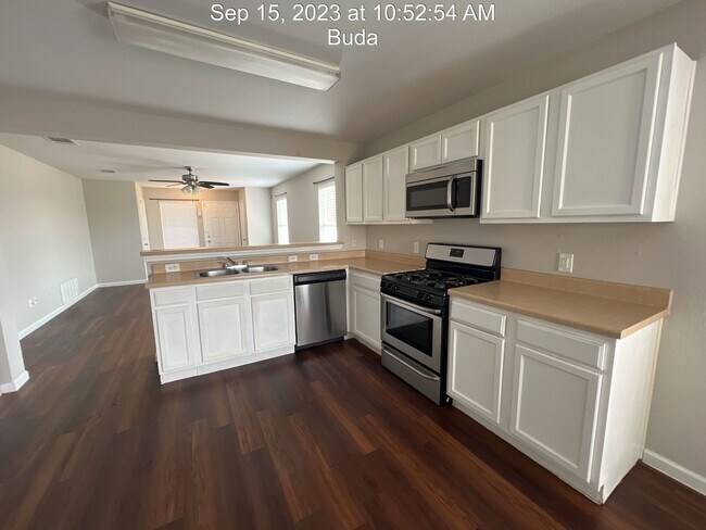 Building Photo - 176 Pebble Creek Ln