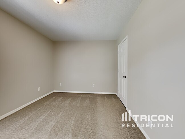 Foto del edificio - 3310 51st St N