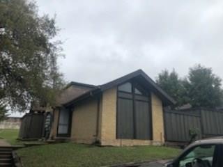 Foto del edificio - 4622 Country Creek Dr