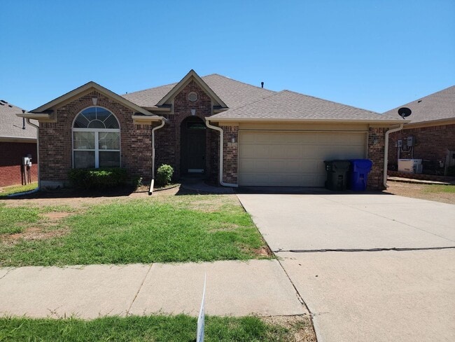 Photo - 2416 Arbor Dr House