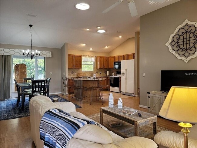 Building Photo - 1317 Jimenez Ct