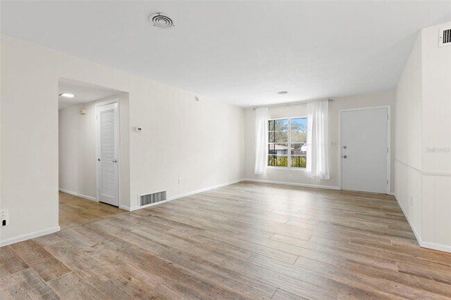 Foto del edificio - 809 S Duncan Ave