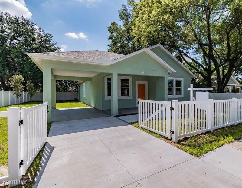 Foto principal - 3 br, 2 bath House - 509 E Lake Ave UNIT