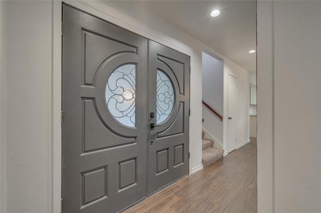 Building Photo - 8104 Lea Shore St