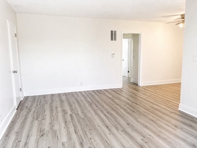 Interior Photo - 16120 Van Ness Ave.