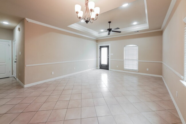 Building Photo - 23733 Briar Tree Dr