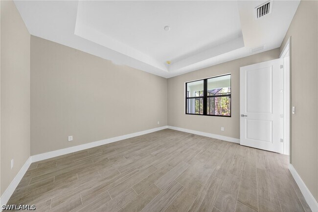 Foto del edificio - 1204 Moore Ave